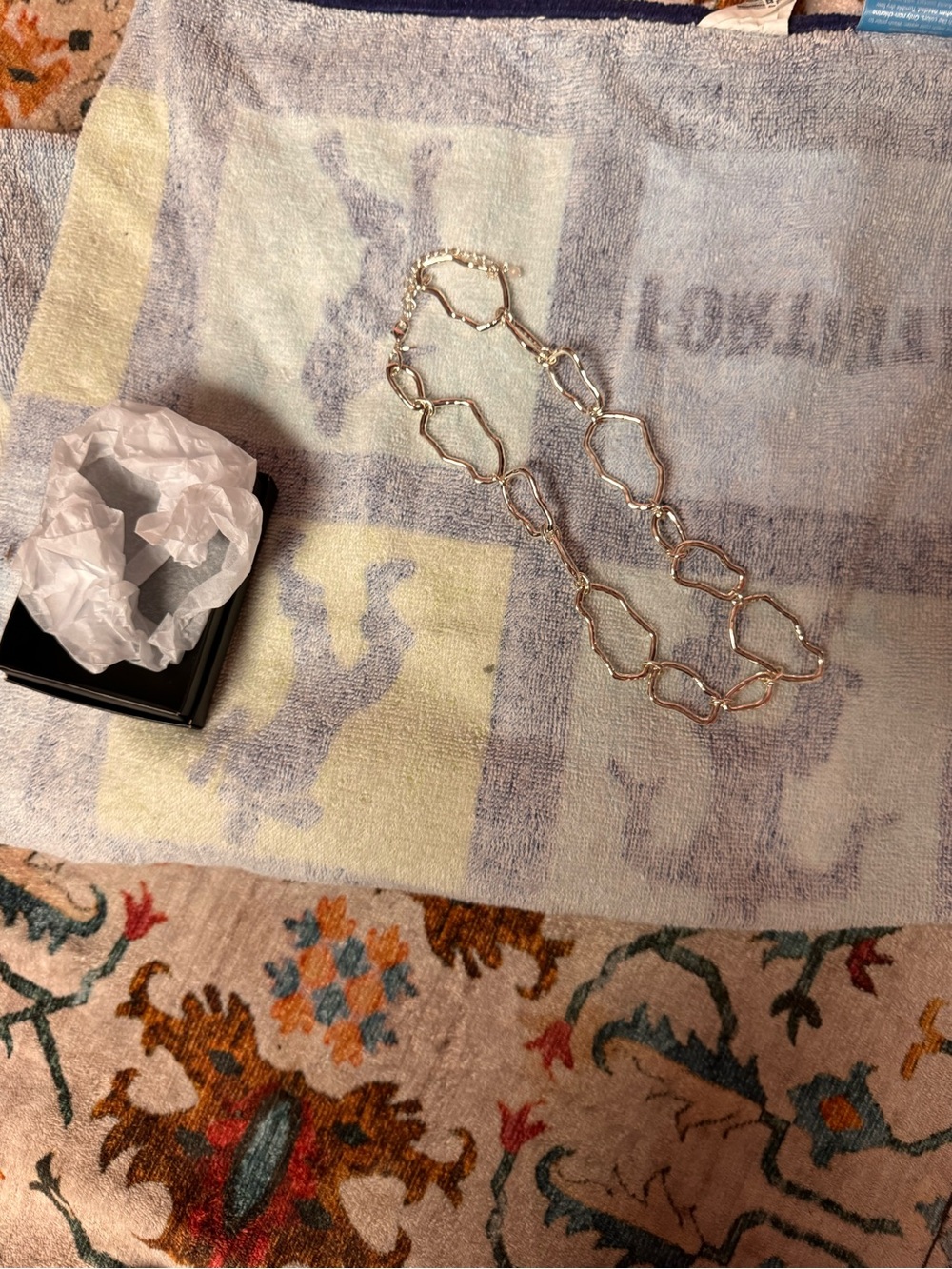 Avon Silver-Tone Open Link Necklace